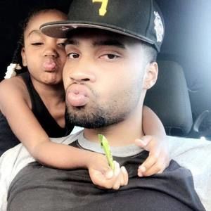 Meet your Posher, Andres